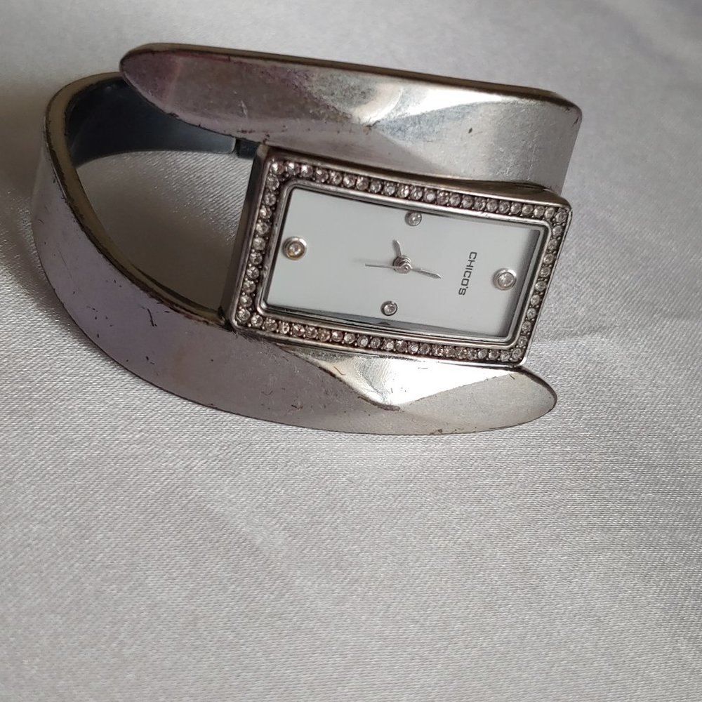 🎯 Chico's Wrap Bracelet Watch